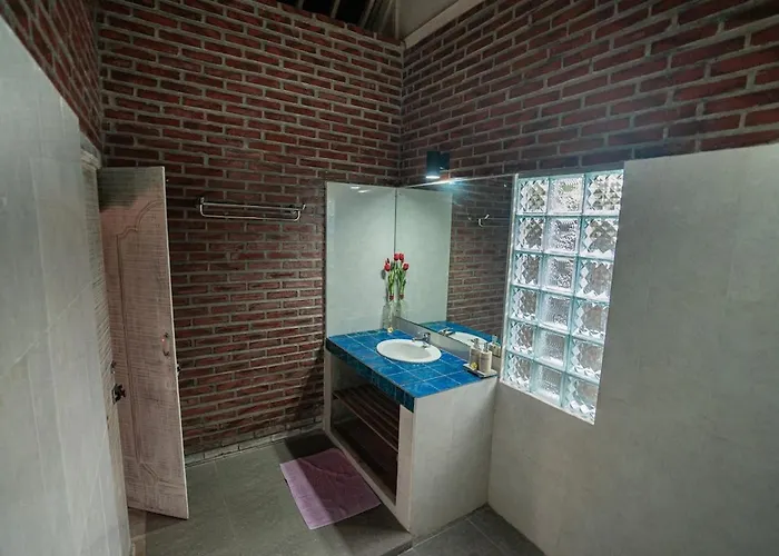 Dirna House Cozy Private In Local Area Villa Ubud